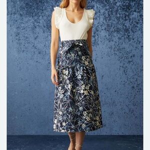 Marie Oliver Elegant Navy Floral Skirt